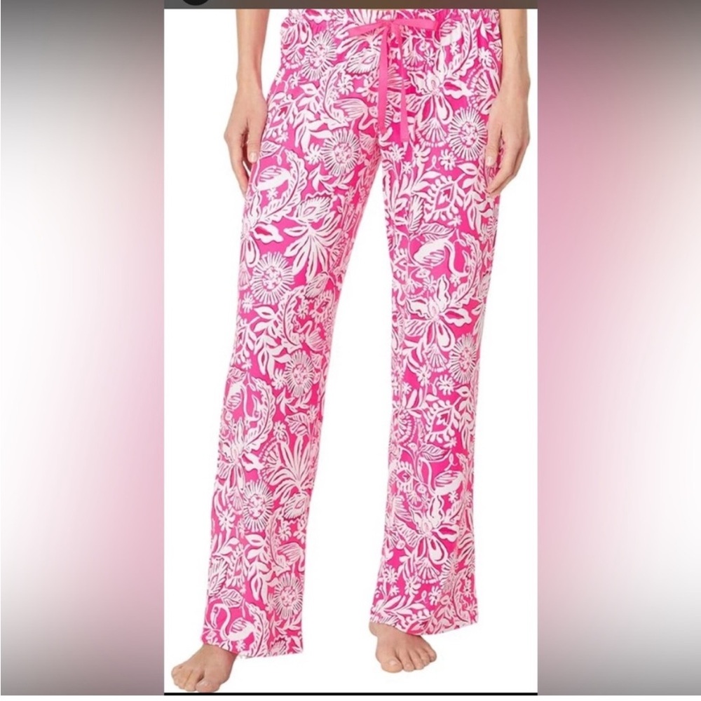 Lilly Pulitzer Pink and White Floral Pajama Bottoms
